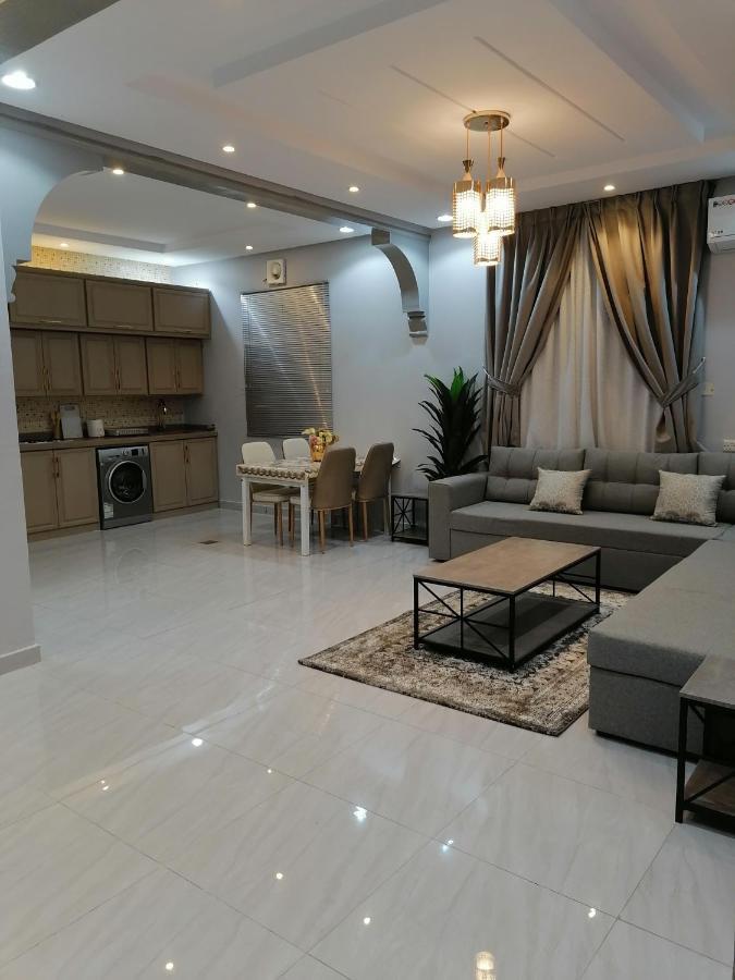 فاخرة الرمال *